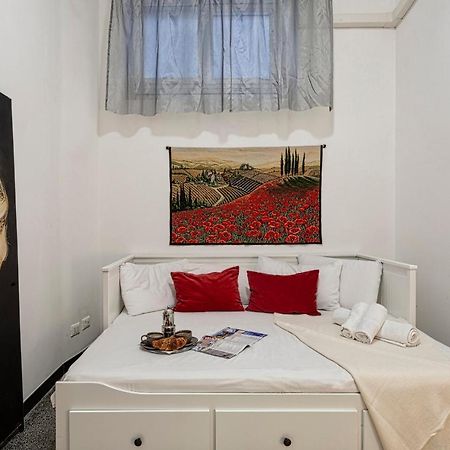 Fantastic House Near The Station Free Parking Leilighet Genova Eksteriør bilde