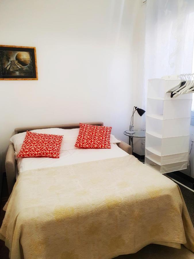 Fantastic House Near The Station Free Parking Leilighet Genova Eksteriør bilde